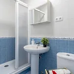 Bonito Estudio Carihuela Con Terraza, Wifi, Playa A 150 Metros * Torremolinos