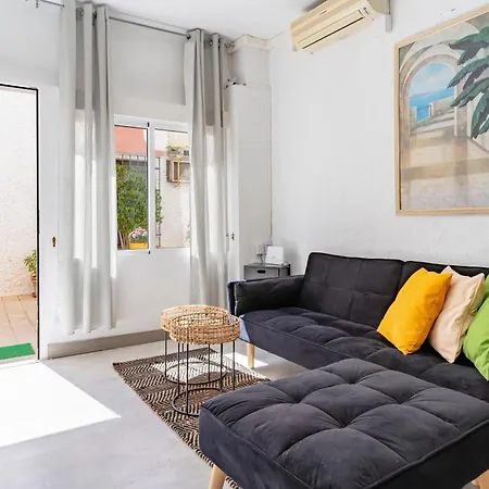 Apartamento Bonito Estudio Carihuela Con Terraza, Wifi, Playa A 150 Metros