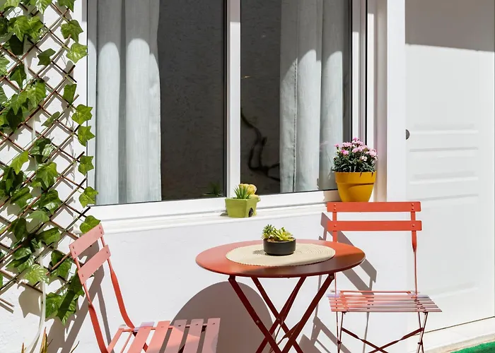 Bonito Estudio Carihuela Con Terraza, Wifi, Playa A 150 Metros Appartement *